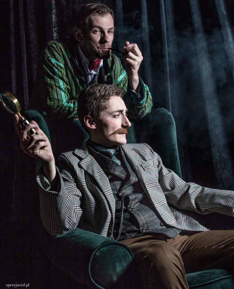 Teatr u Przyjaciół w Poznaniu zaprasza na spektakl inspirowany twórczością sir Arthura Conan Doyle’a i postacią Sherlocka Holmesa.