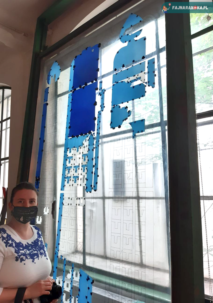 Makieta projektu Schreiter w budowie w krakowskiej Paracowni Witrażu.