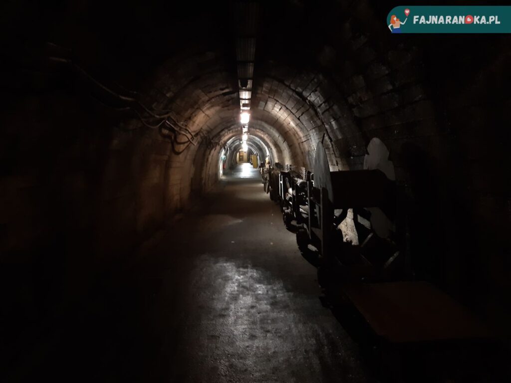 Podziemna trasa turystyczna w Parku Wielokulturowym Stara Kopalnia w Wałbrzychu.