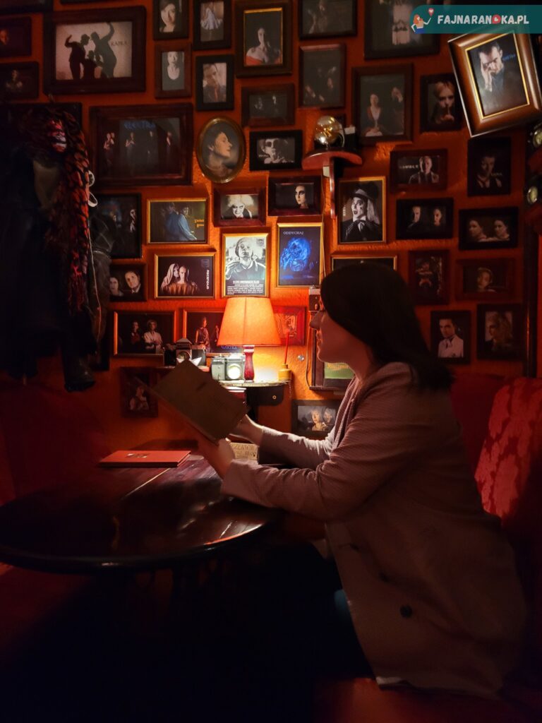 Nasza randka w kawiarni "u Przyjaciół" w Poznaniu.