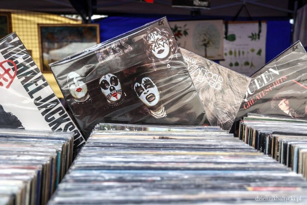 Fani vinyli powinni pojawić się na targu staroci podczas Jarmarku Dominikańskiego w Gdańsku.