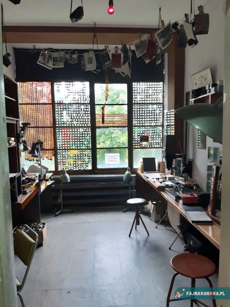 Laboratorium fotograficzne z czasów PRL w Muzeum Sentymentów w Kowarach.
