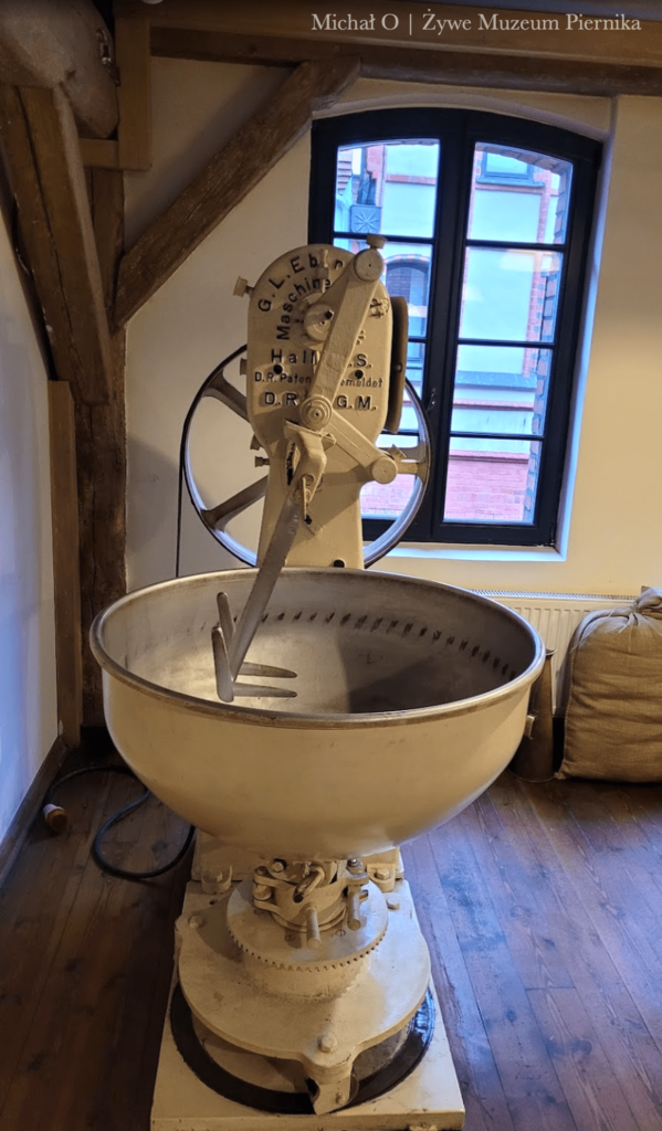 Sprzęty w manufakturze Żywego Muzeum Piernika w Toruniu.