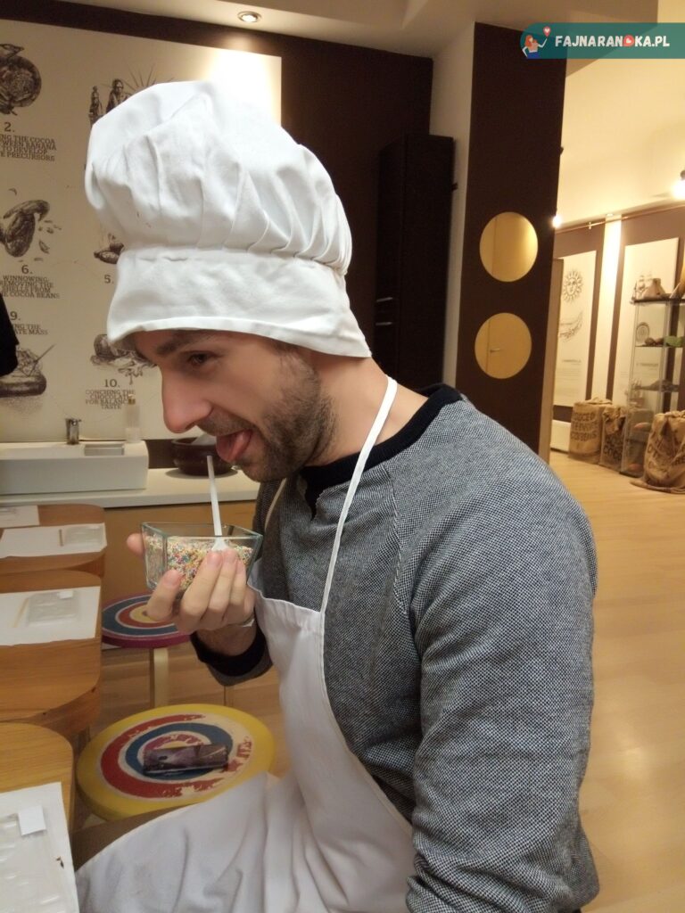 Muzeum Czekolady w Poznaniu: Magnetyzm posypki do ciast.