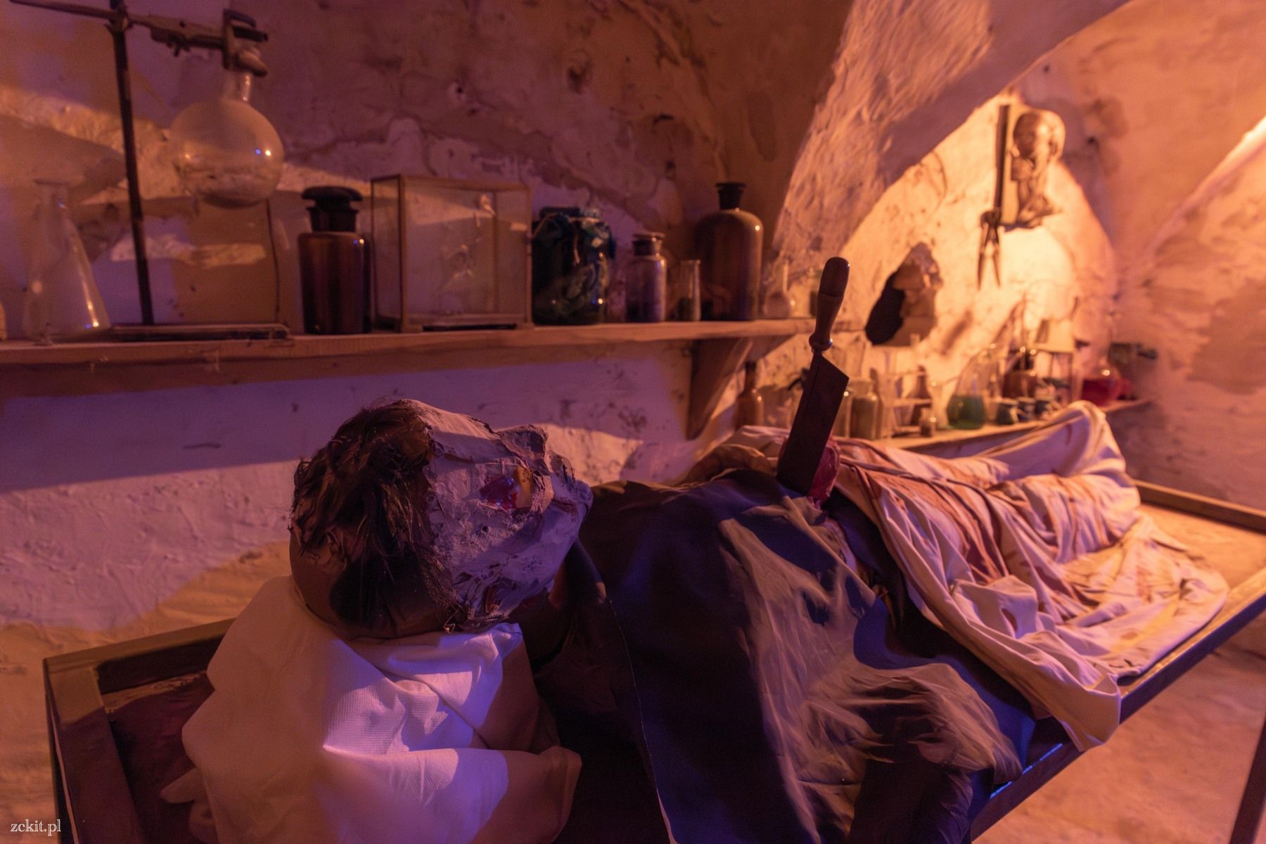 Czy to ofiara doktora Frankensteina? Sprawdźcie podczas randki w Ząbkowicach.