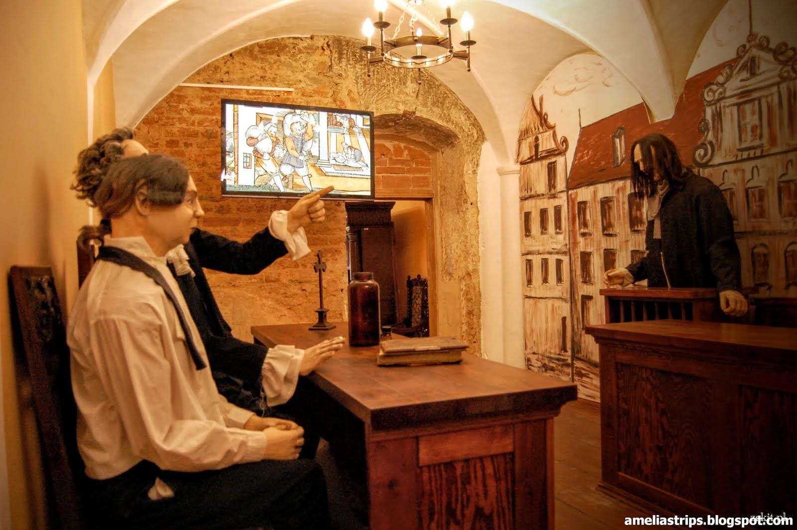 Rekonstrukcja sali sądowej z czasów epidemii dżumy w Ząbkowicach Śląskich.