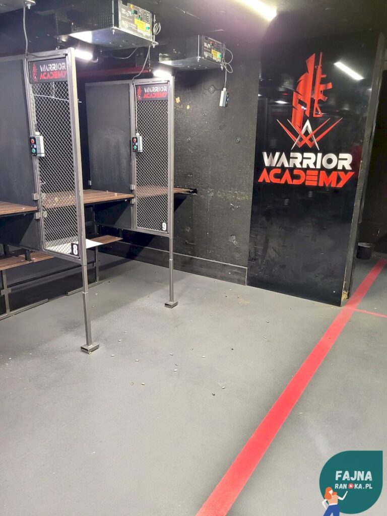 Wszechobecne łuski - nasza randka na strzelnicy.