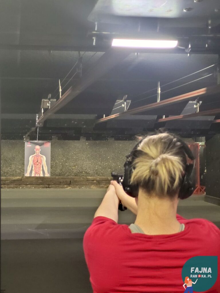 Jej najbardziej pasował Margolin - nasza randka na strzelnicy.